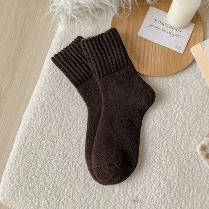 Alvani Sweater Socks