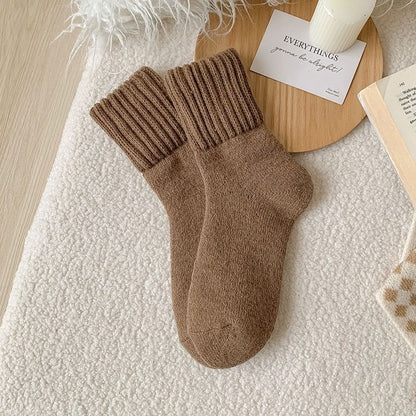 Alvani Sweater Socks